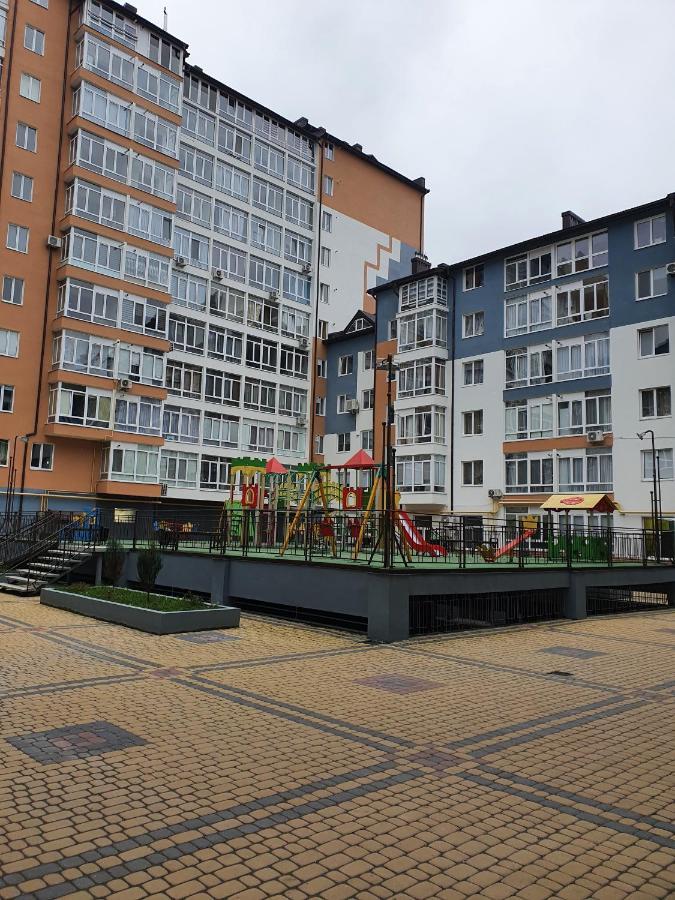 True In The City Center Ivano-Frankivsk Luaran gambar