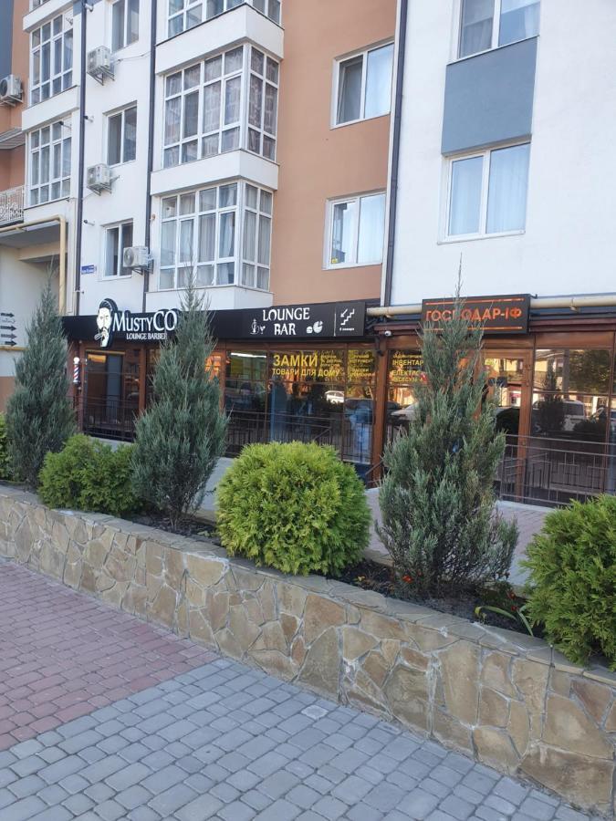 True In The City Center Ivano-Frankivsk Luaran gambar